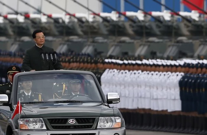 Ông Hồ Cẩm Đảo - Chủ tịch nước Trung Quốc tại lễ diễu binh